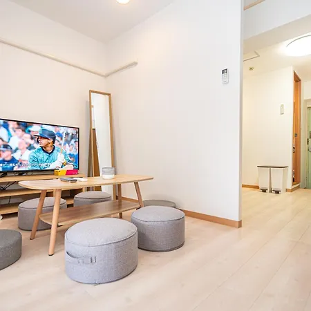 Ikebukuro East Exit, Two-Bedroom Boutique Apart Ment Tokyo Exterior photo